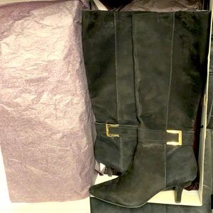 NIB Anne Klein Suede Boots